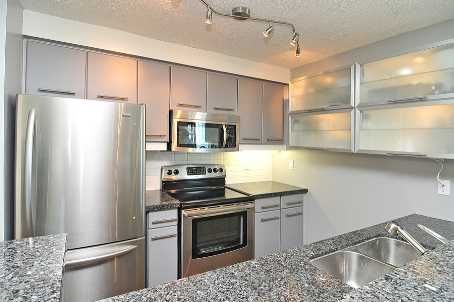 Preview image for 10 Yonge St #1807, Toronto