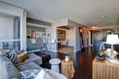 Preview image for 25 Capreol Crt #605, Toronto