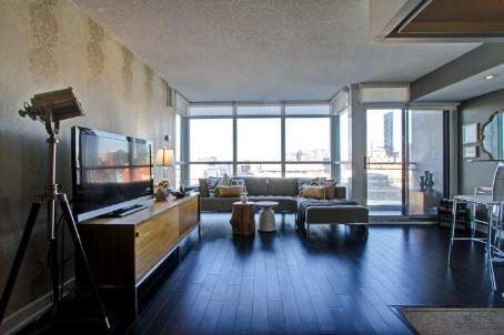 Preview image for 25 Capreol Crt #605, Toronto