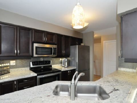 Preview image for 920 Sheppard Ave W #210, Toronto