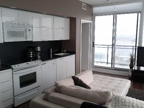 Preview image for 25 Capreol Crt, Toronto