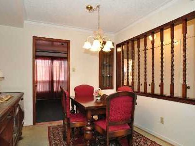 Preview image for 104 Farm Green Way, Toronto