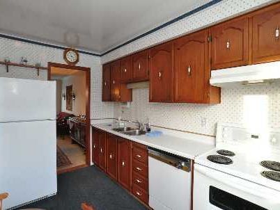 Preview image for 104 Farm Green Way, Toronto