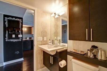 Preview image for 25 Capreol Crt #605, Toronto