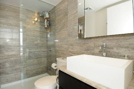 Preview image for 10 Capreol Crt #1012, Toronto