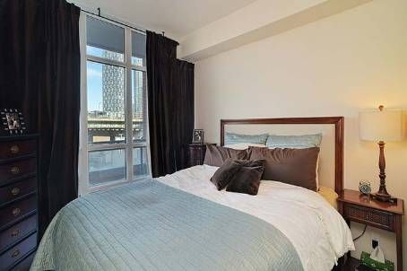 Preview image for 15 Bruyeres Mews #417, Toronto