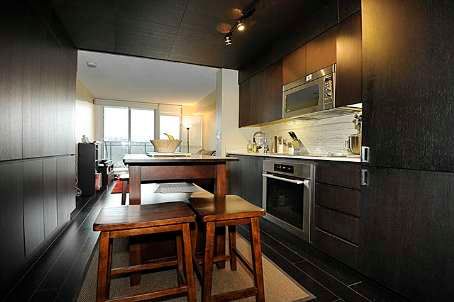 Preview image for 10 Capreol Crt #343, Toronto