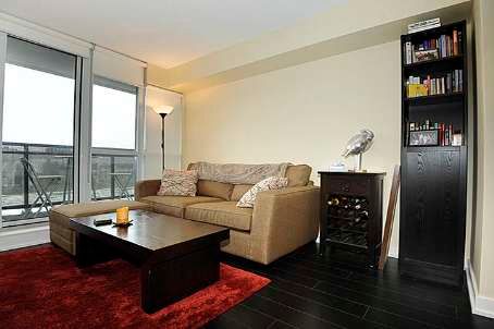 Preview image for 10 Capreol Crt #343, Toronto