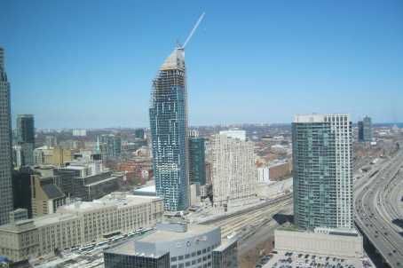 Preview image for 65 Bremner Blvd #2810, Toronto