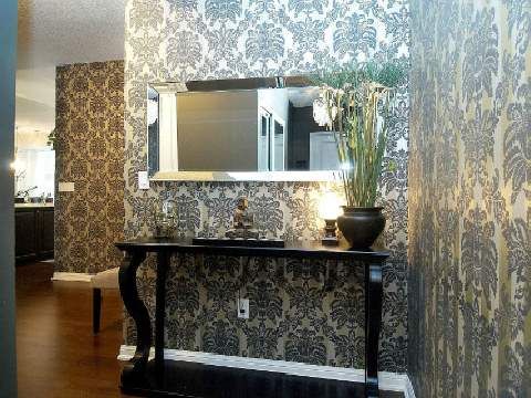 Preview image for 628 Fleet St #706, Toronto
