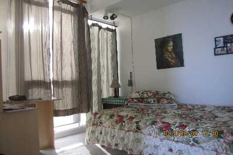 Preview image for 25 Capreol Crt #3809, Toronto