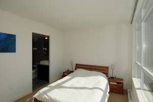 Preview image for 10 Capreol Crt #1012, Toronto