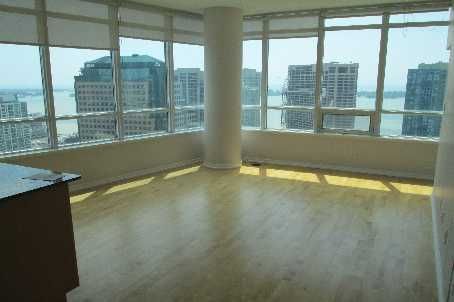 Preview image for 65 Bremner Blvd #2810, Toronto