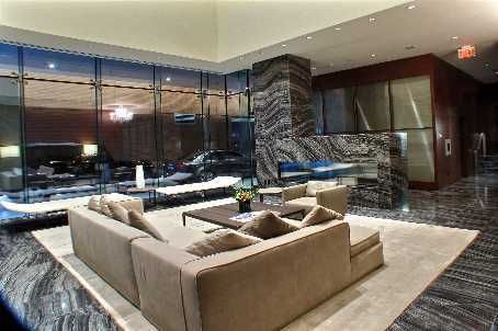 Preview image for 180 University Ave #2104, Toronto