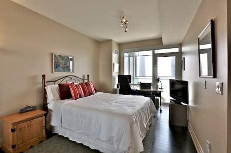 Preview image for 80 John St #3701, Toronto