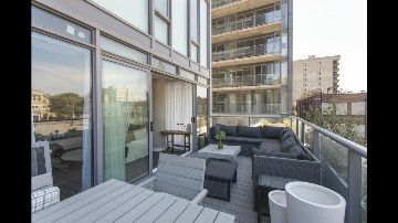 Preview image for 650 King St W #205, Toronto