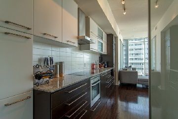 Preview image for 770 Bay St #1212, Toronto