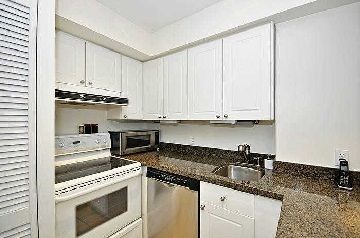 Preview image for 1174 Yonge St #301, Toronto