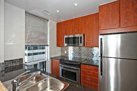 Preview image for 85 Bloor St E #1605, Toronto