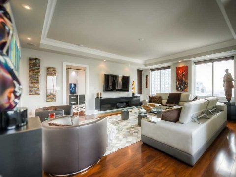 Preview image for 35 Balmuto St #3401, Toronto