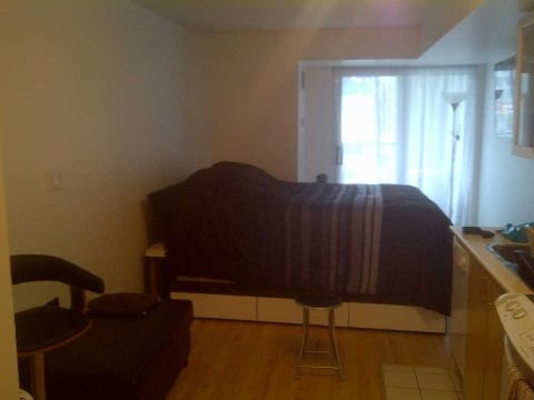 Preview image for 600 Fleet St #209, Toronto