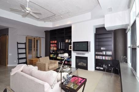 Preview image for 155 Dalhousie St #1008, Toronto