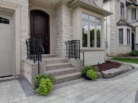 Preview image for 115 Wedgewood Dr, Toronto