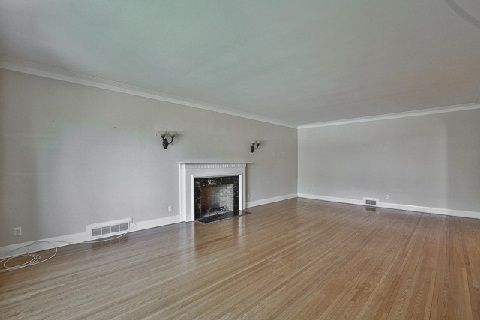 Preview image for 17 Ridgewood Rd, Toronto