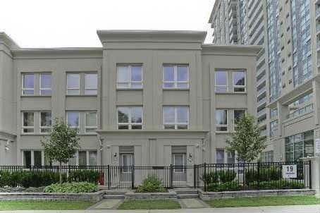 Preview image for 19 Anndale Dr #Th5, Toronto