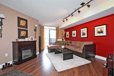 Preview image for 500 Doris Ave #925, Toronto