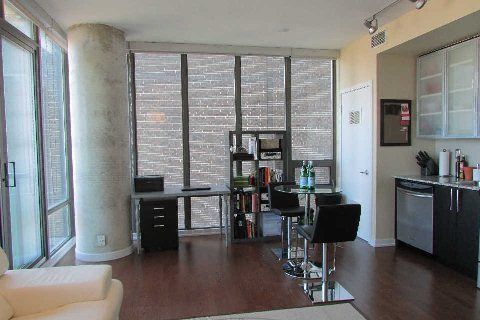 Preview image for 33 Lombard St #1402, Toronto