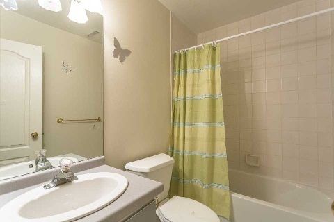 Preview image for 226 Walmer Rd, Toronto
