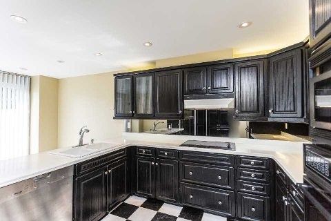 Preview image for 226 Walmer Rd, Toronto