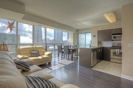 Preview image for 30 Grand Trunk Cres #2102, Toronto