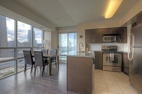 Preview image for 30 Grand Trunk Cres #2102, Toronto