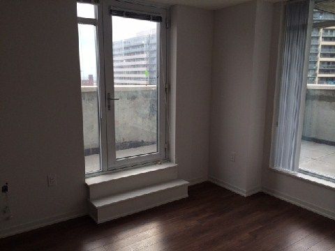 Preview image for 36 Lisgar St #908, Toronto