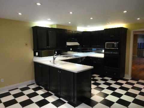 Preview image for 226 Walmer Rd, Toronto