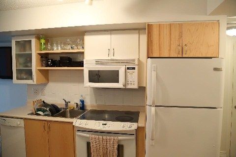 Preview image for 600 Fleet St #209, Toronto