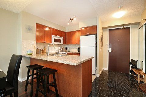 Preview image for 18 Parkview Ave #1515, Toronto