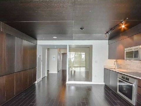Preview image for 10 Capreol Crt #306, Toronto