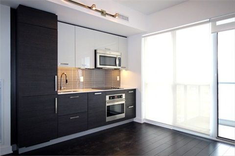 Preview image for 210 Simcoe St #1212, Toronto