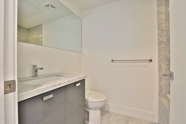 Preview image for 32 Davenport Rd #2302, Toronto