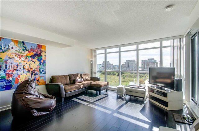 Preview image for 10 Capreol Crt #306, Toronto