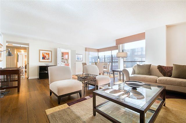 Preview image for 164 Cumberland St #402, Toronto