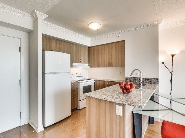 Preview image for 5740 Yonge St #803, Toronto