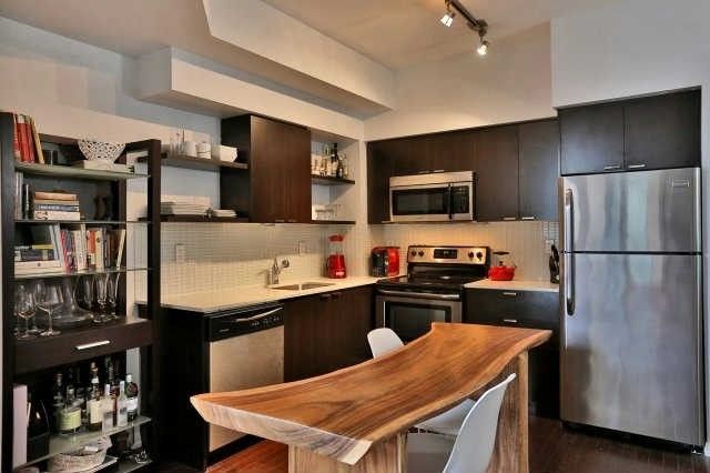 Preview image for 35 Hayden St #1401, Toronto