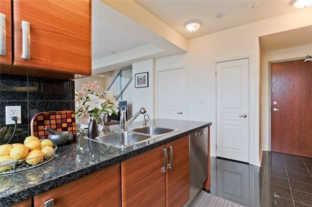 Preview image for 1 Avondale Ave #708, Toronto