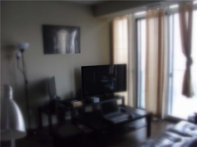 Preview image for 126 Simcoe St #2507, Toronto