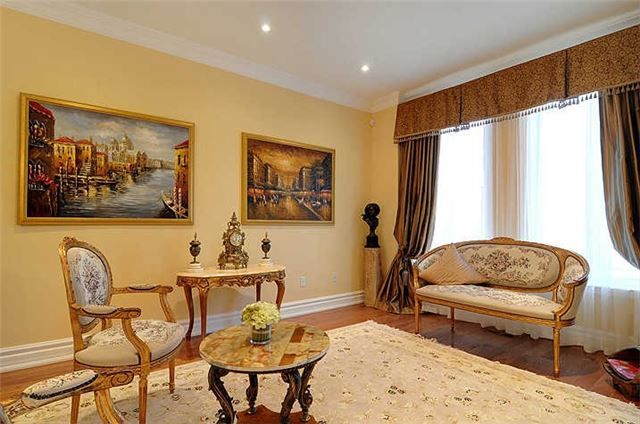 Preview image for 9 Evan Rd, Toronto