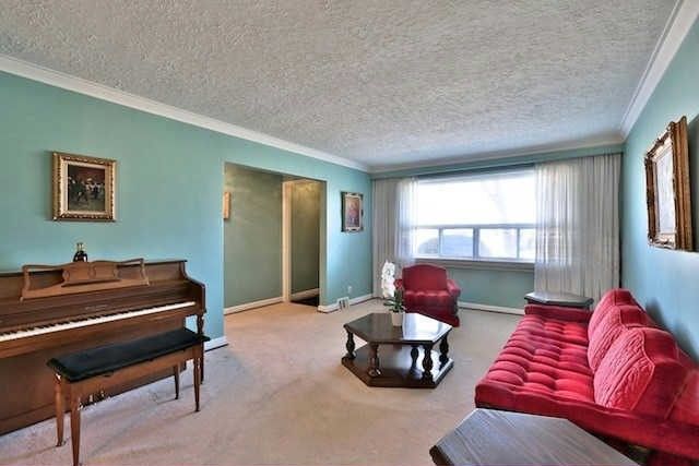 Preview image for 41 Transwell Ave, Toronto